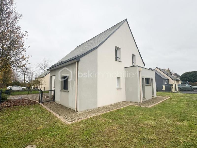 Maison - 151 m² - 8 pièces