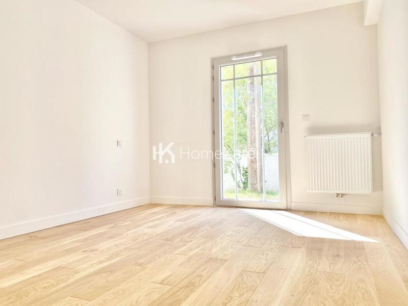 Appartement - 100 m² - 4 pièces
