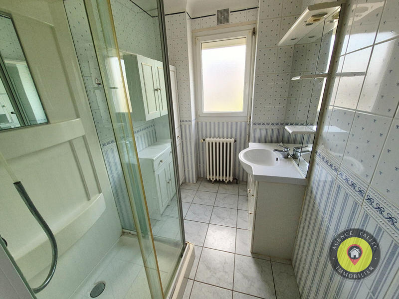 Maison - 140 m² - 7 pièces