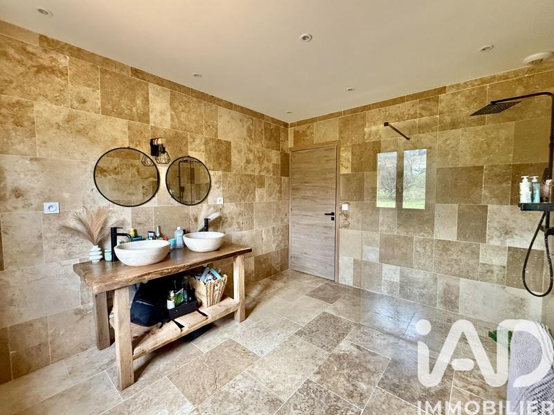 Maison - 145 m² - 5 pièces