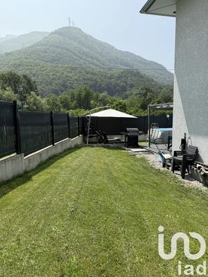 Maison - 88 m² - 4 pièces