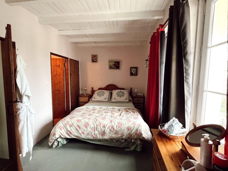 Maison traditionnelle - 194 m² - 7 pièces