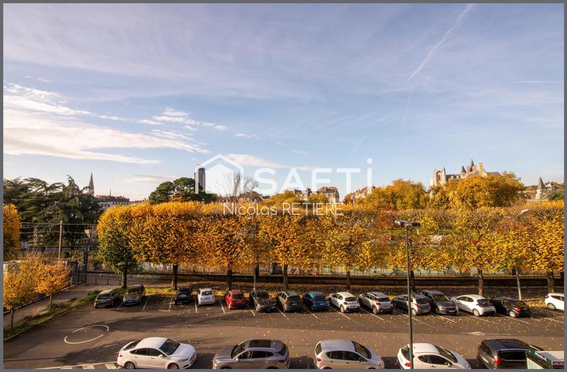 Appartement - 80 m² - 3 pièces