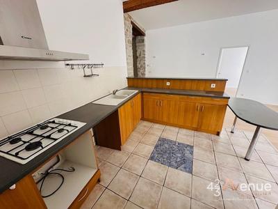 Appartement - 106 m² - 3 pièces