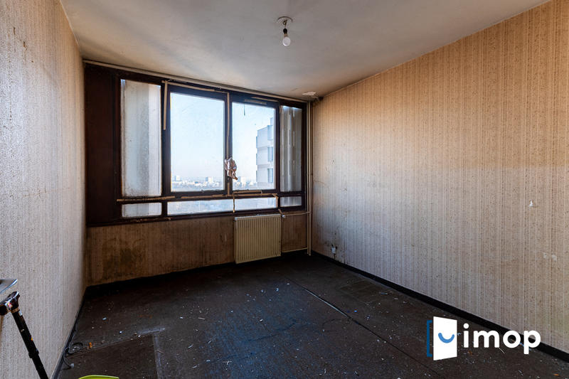 Appartement - 84 m² - 4 pièces