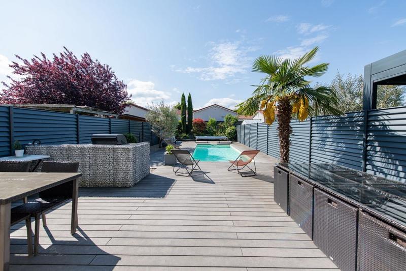 Loft - 185 m² - 4 pièces