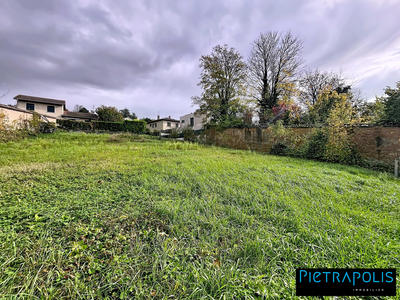 Terrain - 880 m²