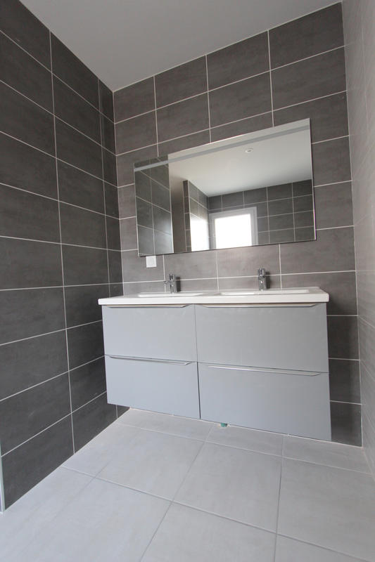 Maison - 121 m² - 5 pièces