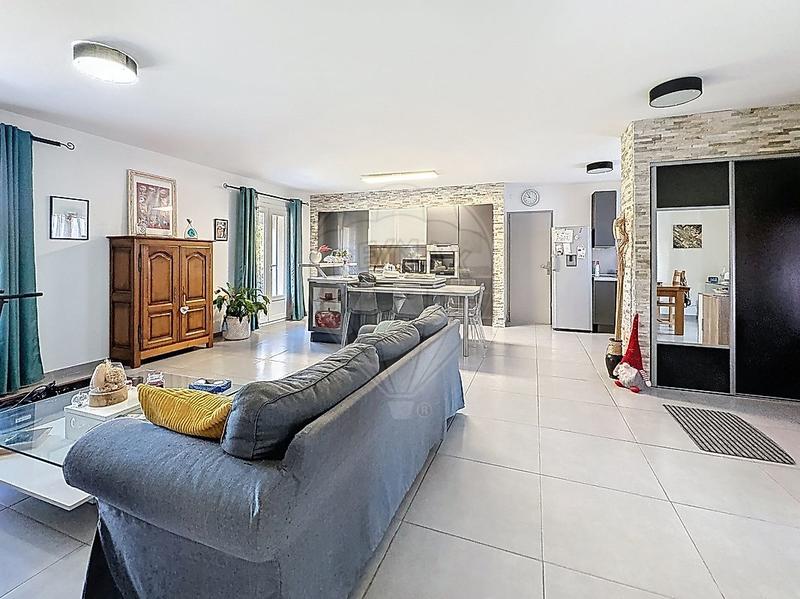 Maison - 128 m² - 4 pièces