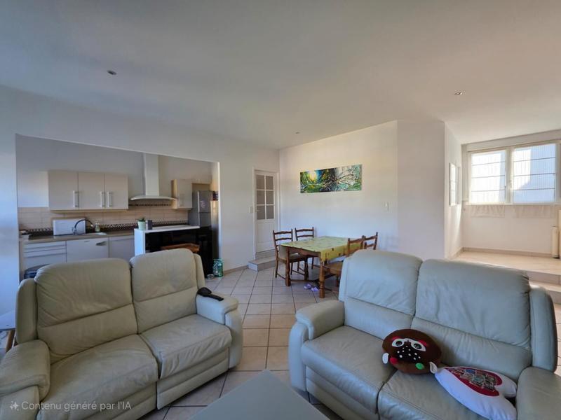 Appartement - 104 m² - 5 pièces