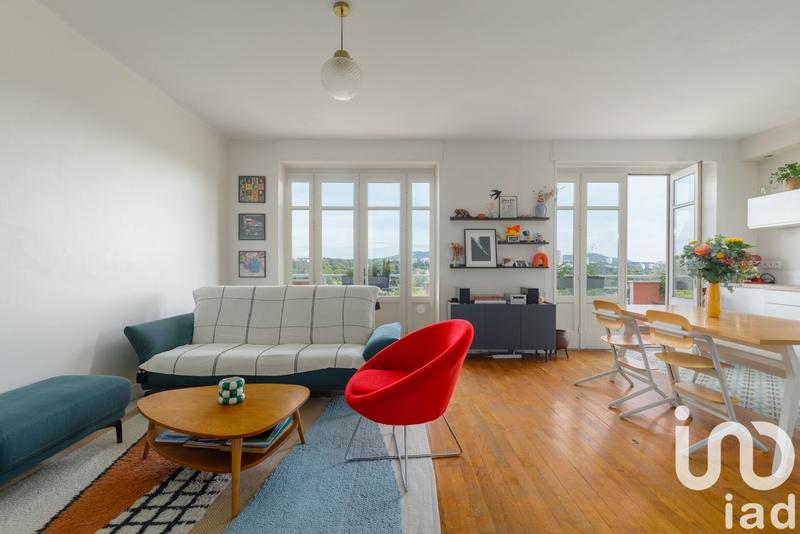 Appartement - 83 m² - 4 pièces