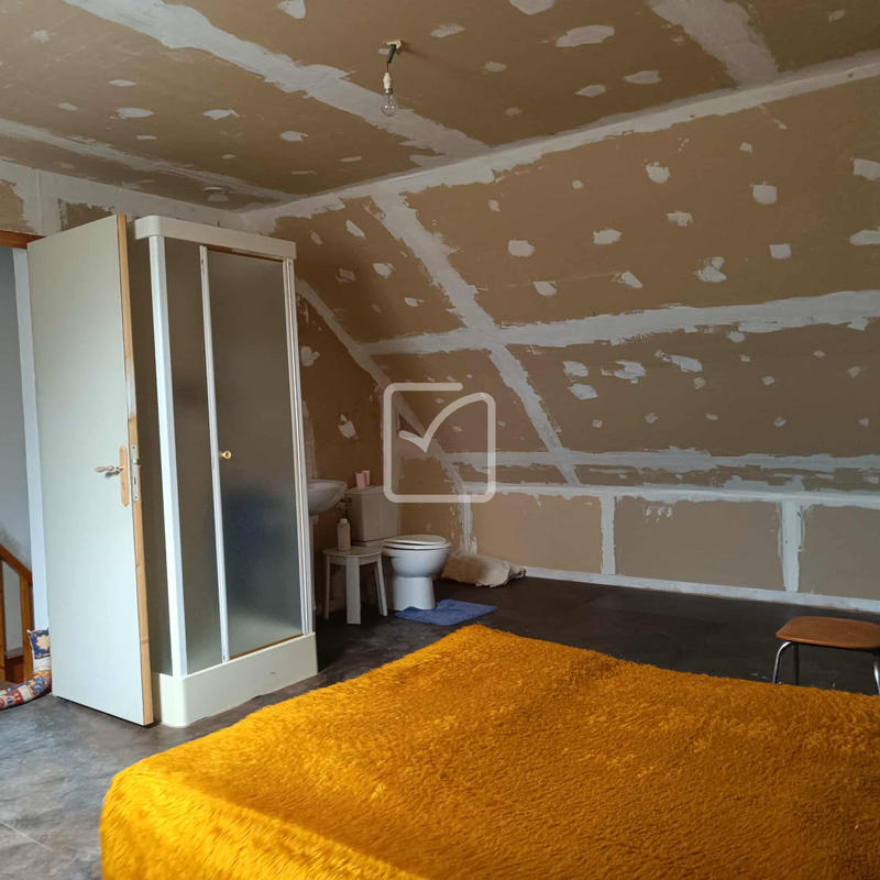 Propriété - 185 m² - 8 pièces