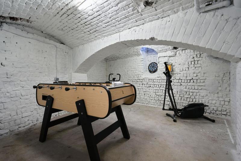 Maison - 179 m² - 11 pièces