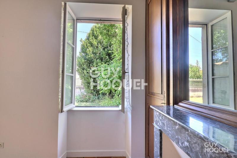 Maison - 200 m² - 9 pièces