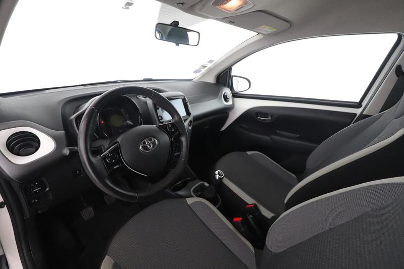 Toyota Aygo 1.0 Vvt-i X-Play 5p 72 ch