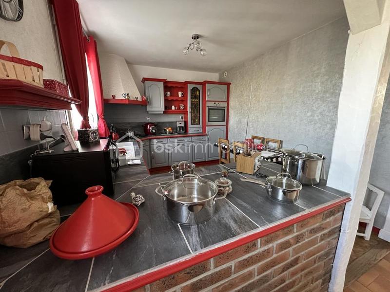 Maison - 98 m² - 5 pièces