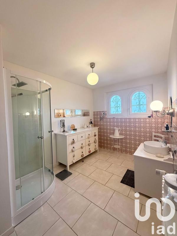 Maison - 170 m² - 7 pièces