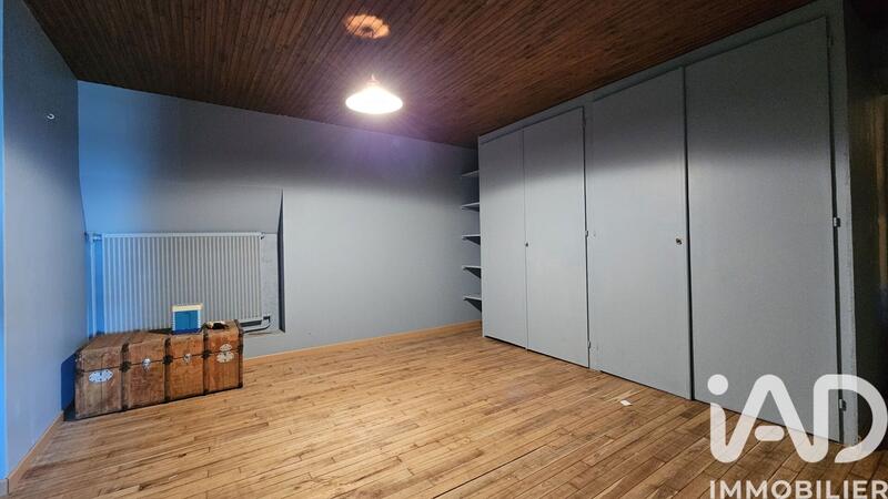 Maison - 290 m² - 10 pièces