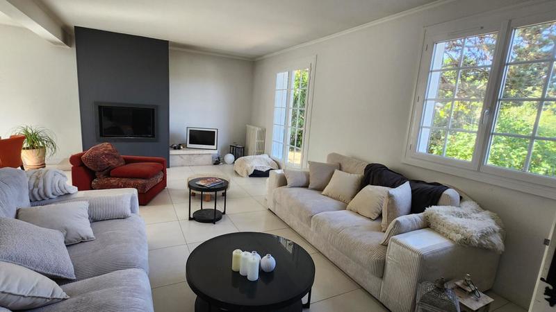 Maison - 162 m² - 7 pièces