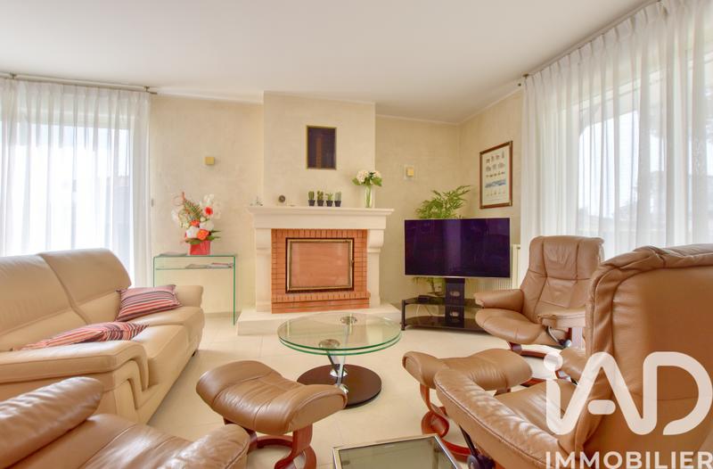 Maison - 122 m² - 4 pièces