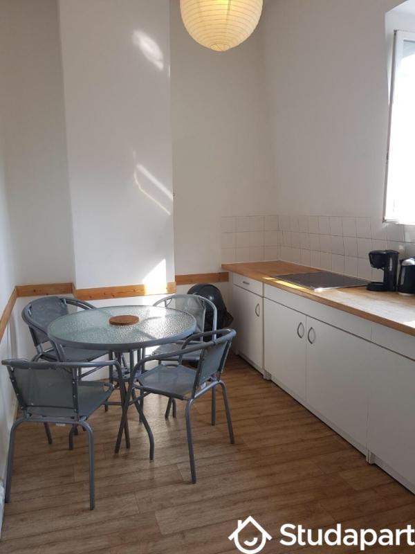 Chambre - 14 m² - 1 pièce