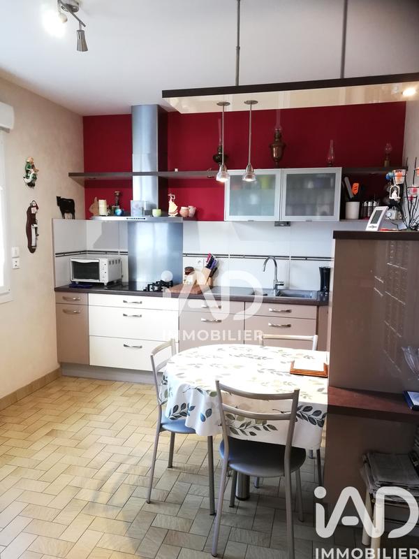 Maison - 165 m² - 8 pièces