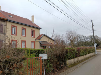 Maison - 120 m² - 6 pièces
