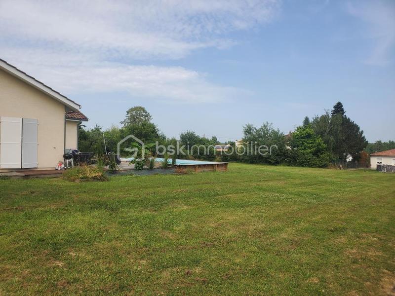 Maison - 138 m² - 5 pièces