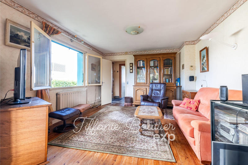 Maison traditionnelle - 93 m² - 5 pièces