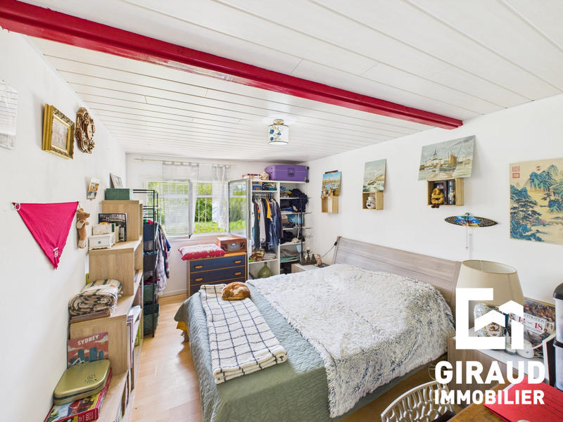 Maison - 200 m² - 7 pièces