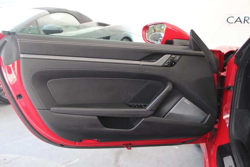 Porsche 911 Carrera Cabriolet 992 s 3.0 450 Pdk