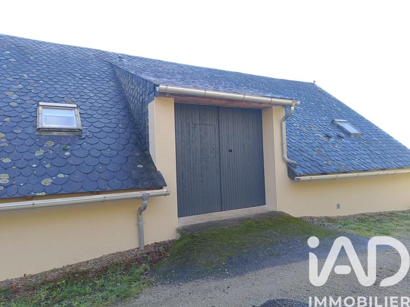 Maison - 265 m² - 9 pièces