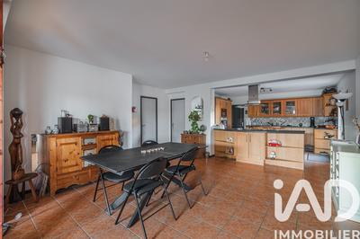 Maison - 166 m² - 6 pièces
