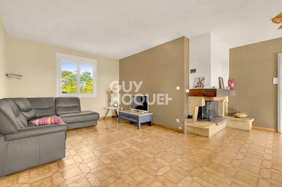 Maison - 140 m² - 6 pièces