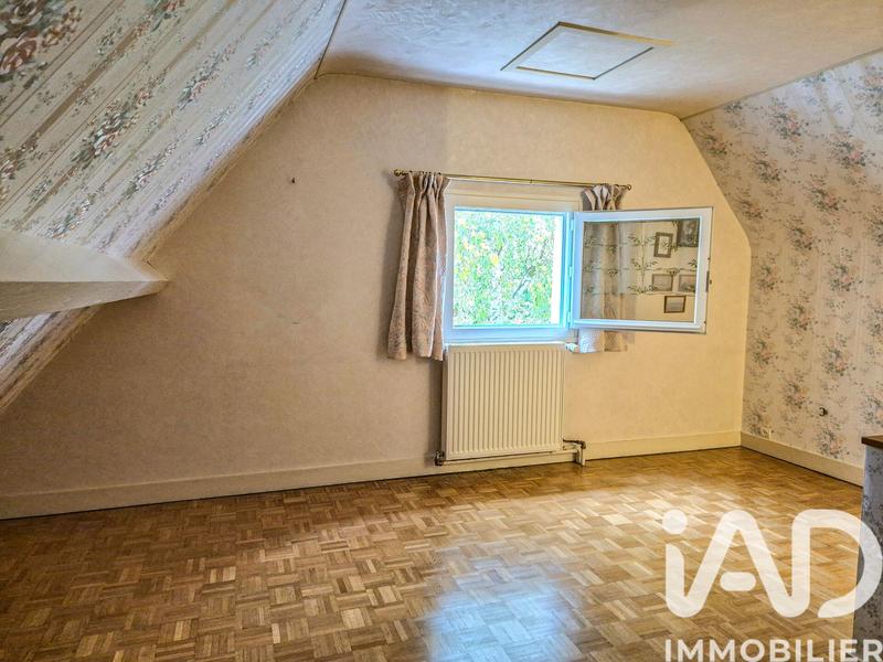 Maison - 200 m² - 7 pièces