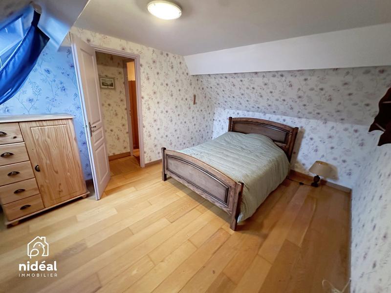 Maison - 98 m² - 5 pièces