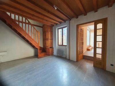 Maison - 111 m² - 5 pièces