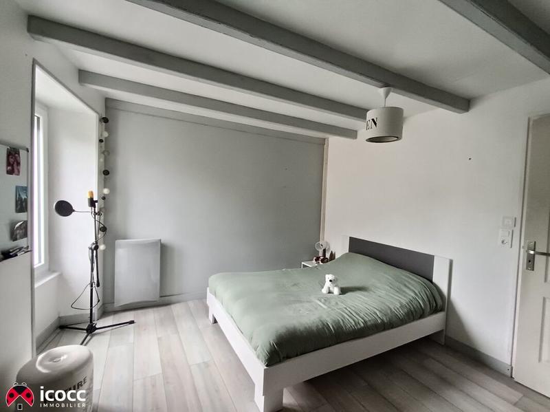 Maison en pierre - 145 m² - 7 pièces