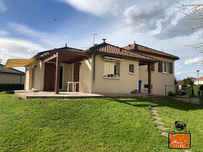 Maison - 114 m² - 6 pièces