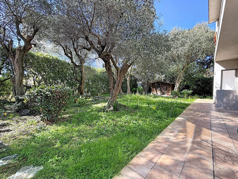 Appartement - 85 m² - 4 pièces