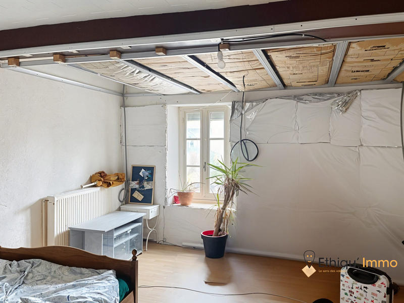 Maison - 101 m² - 3 pièces