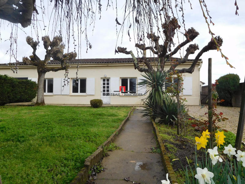 Maison - 98 m² - 4 pièces