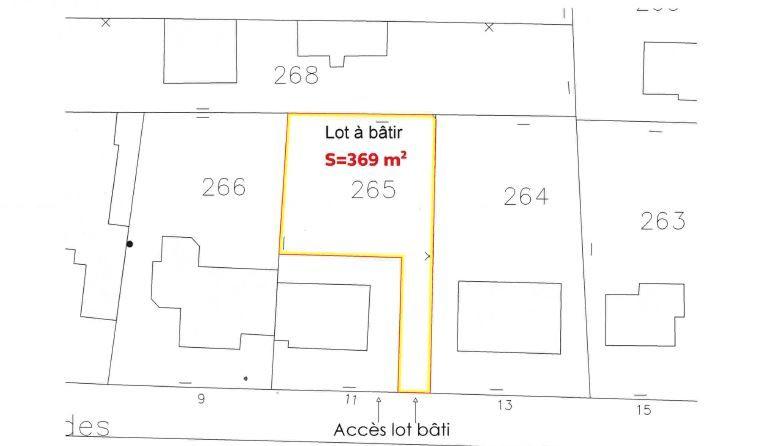 Terrain constructible - 369 m²