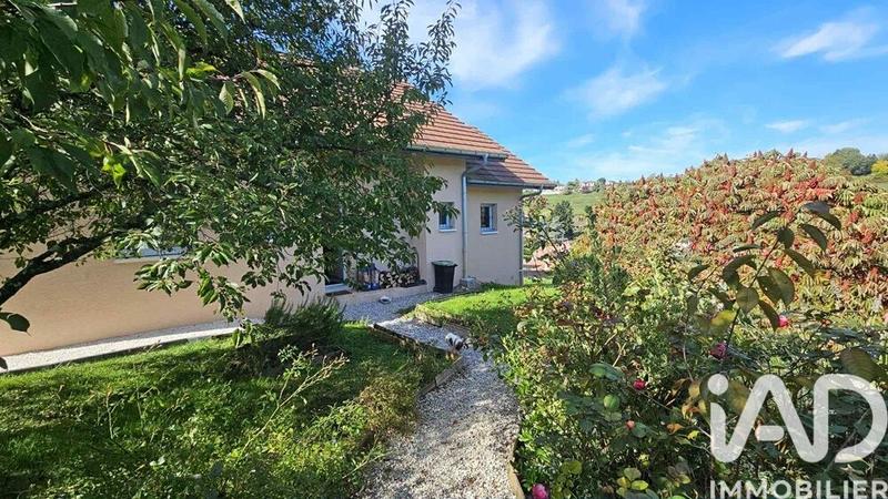 Maison - 136 m² - 6 pièces