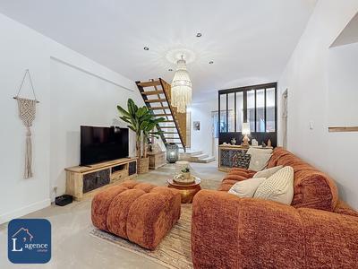 Maison - 106 m² - 4 pièces