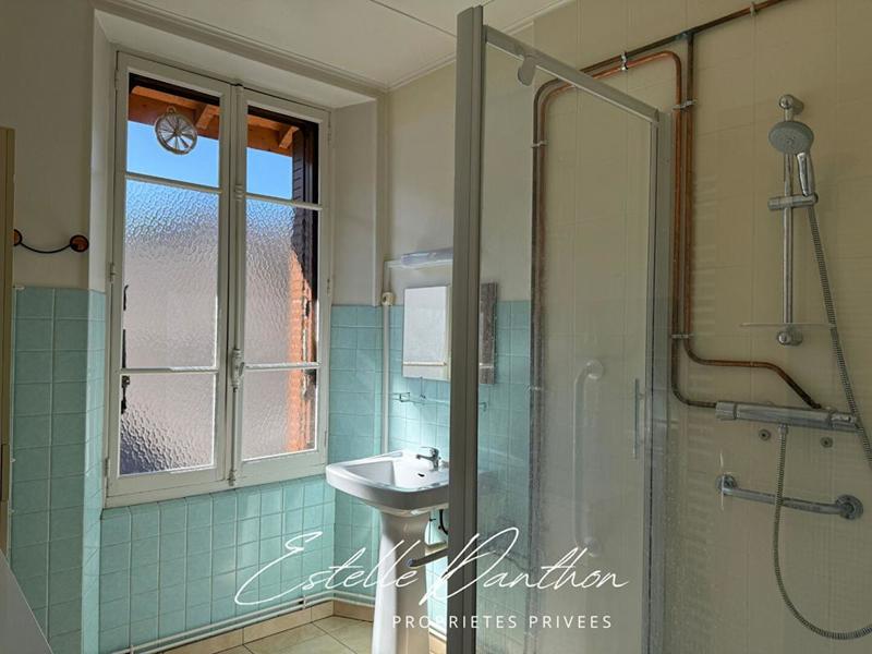 Maison - 80 m² - 4 pièces