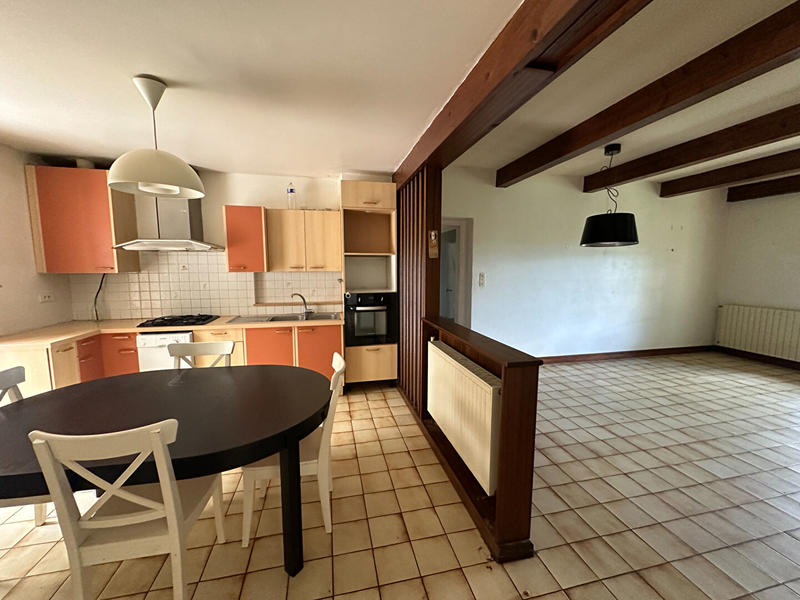 Maison - 184 m² - 7 pièces