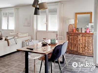 Maison - 93 m² - 4 pièces