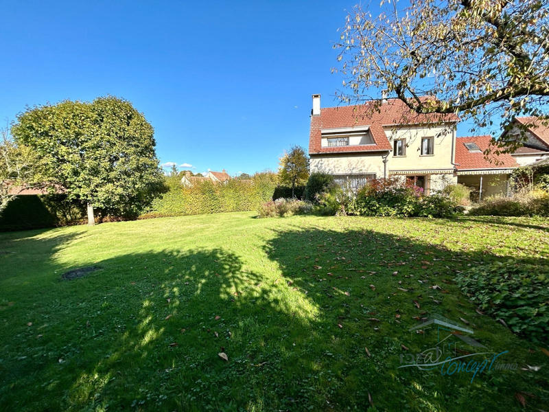 Maison contemporaine - 140 m² - 6 pièces