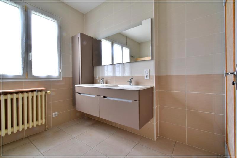 Maison - 103 m² - 4 pièces